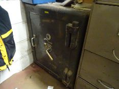 Metal safe