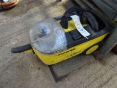 Karcher carpet cleaning machine