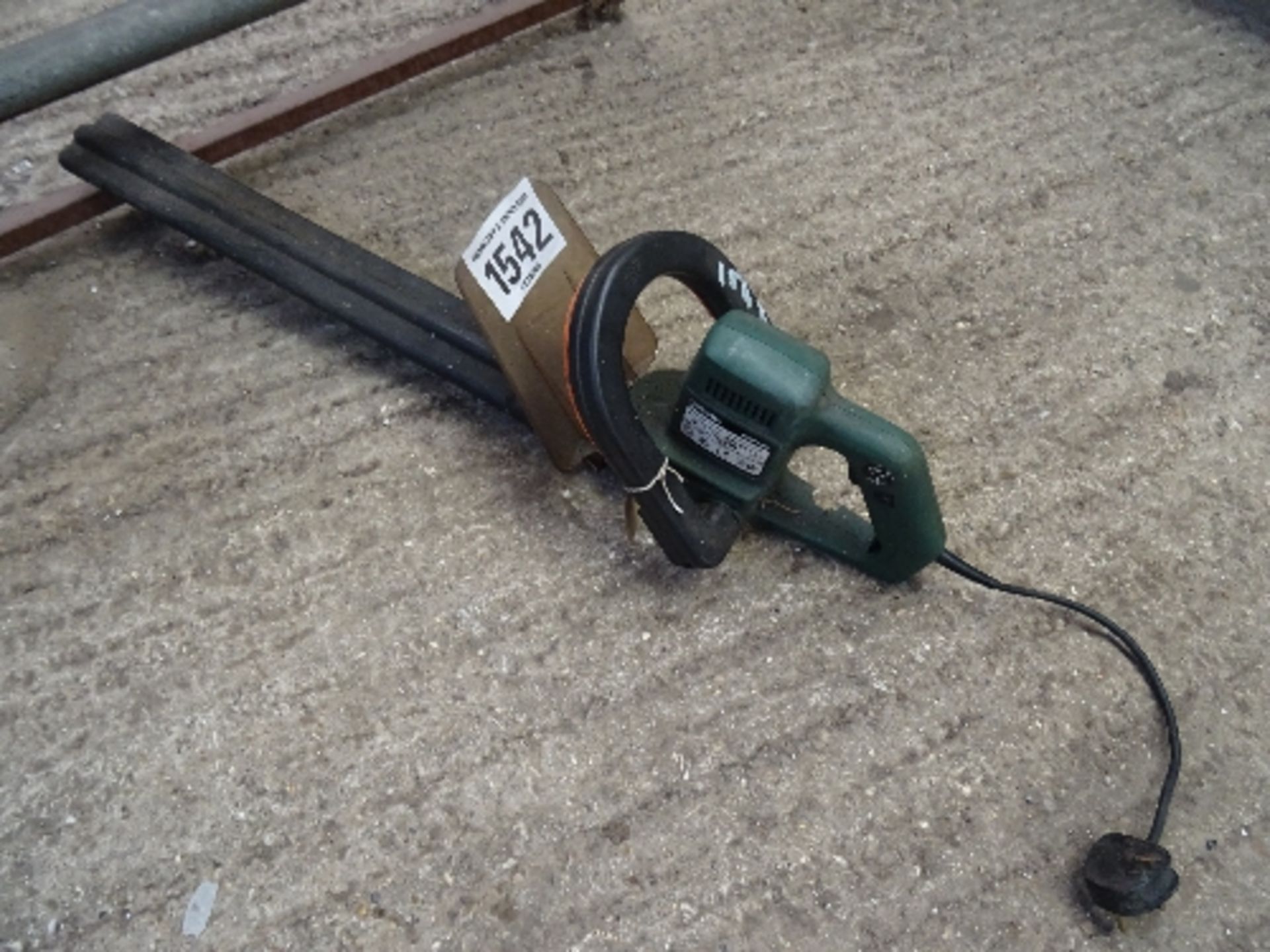 Hedge trimmer - Image 2 of 2