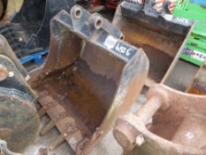 JCB bucket This lot is sold on instruction of Speedy