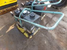 Ammann APF 1240 plate compactor (2014) c/w wheels and water system for tarmac