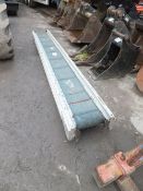 Soil conveyor