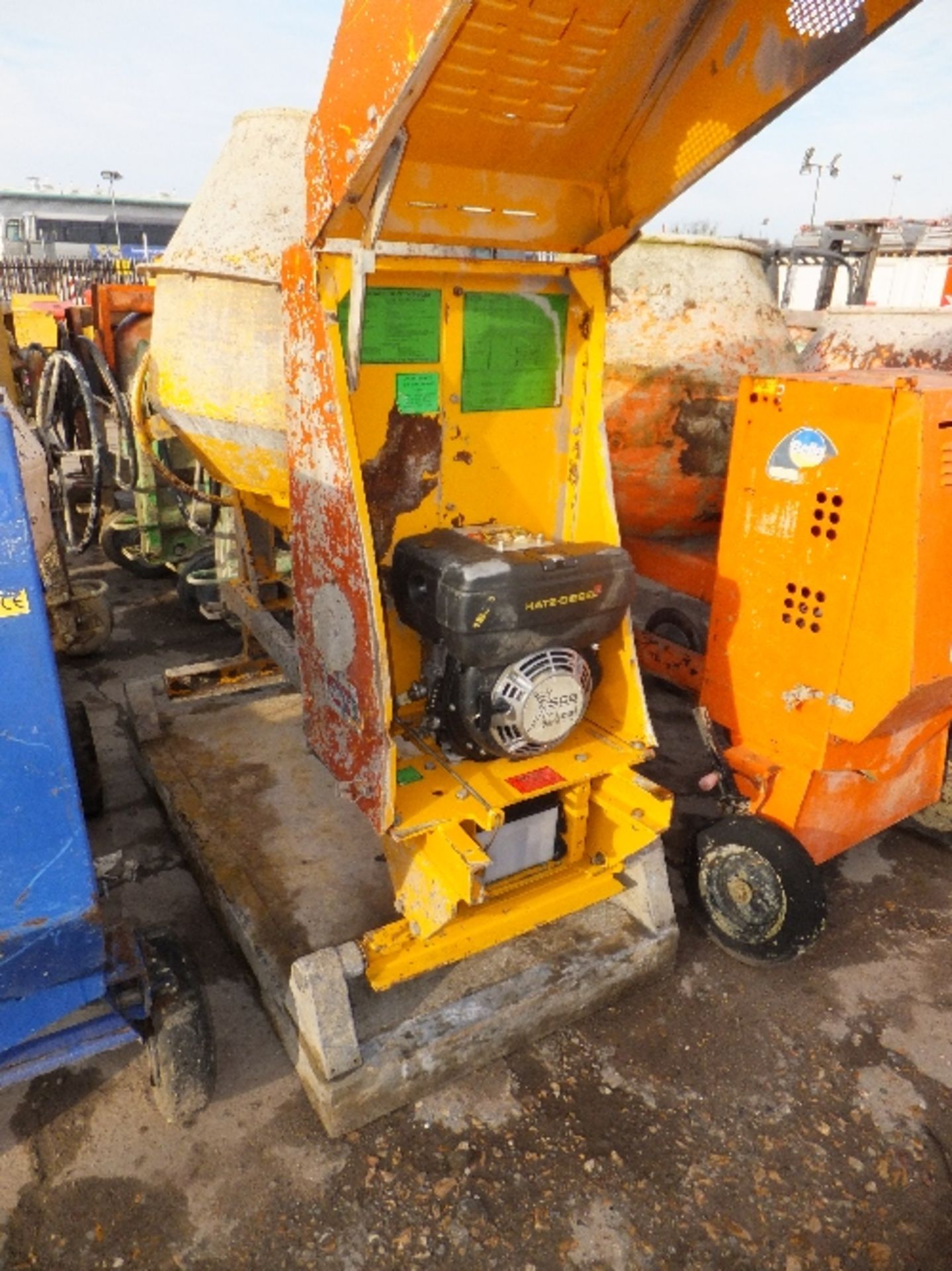 Belle 100XT site mixer