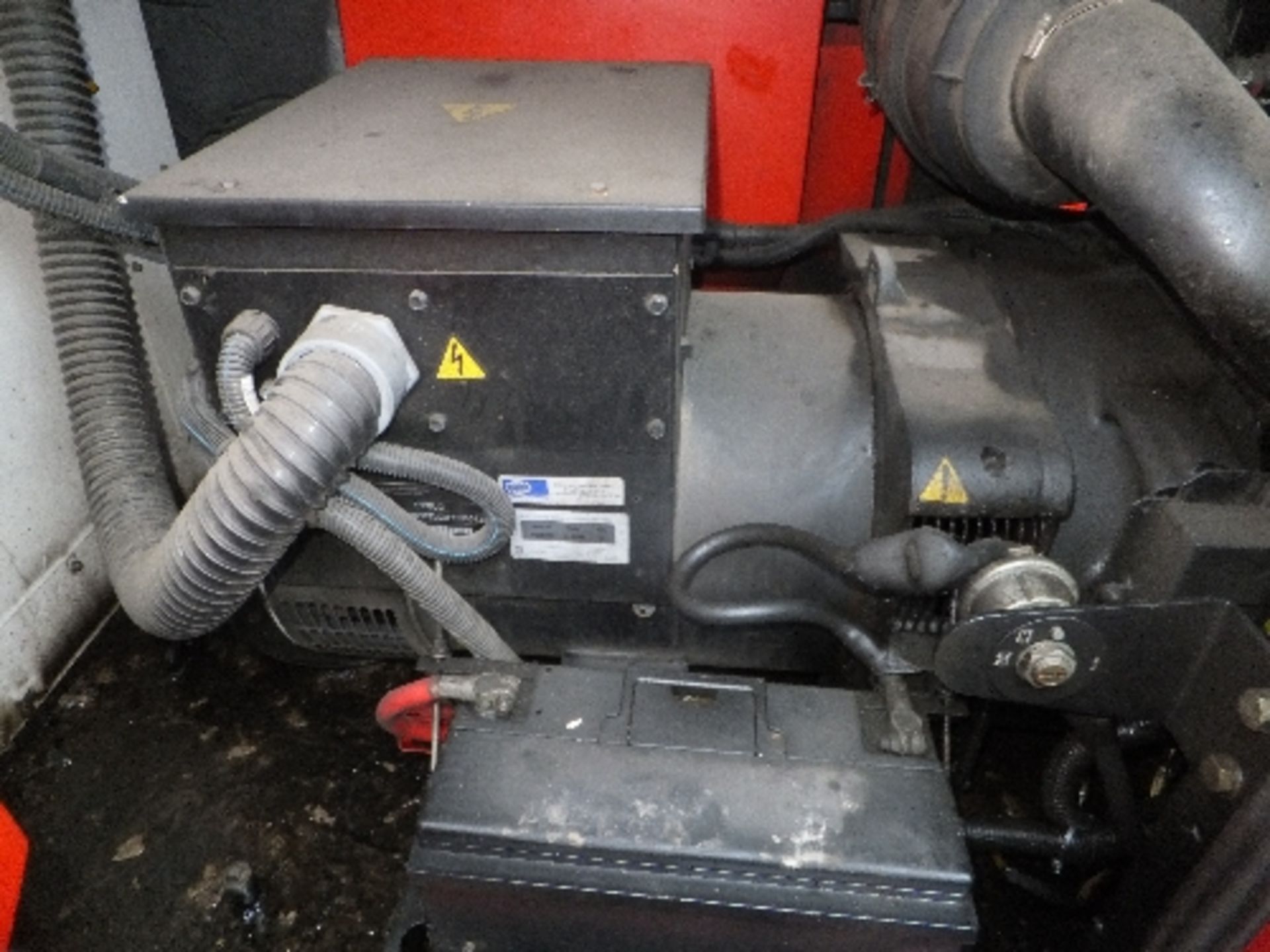 FG Wilson 60kva generator  28150 hrs This lot is sold on instruction of Speedy - Image 3 of 6