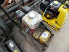 Wacker petrol plate compactor