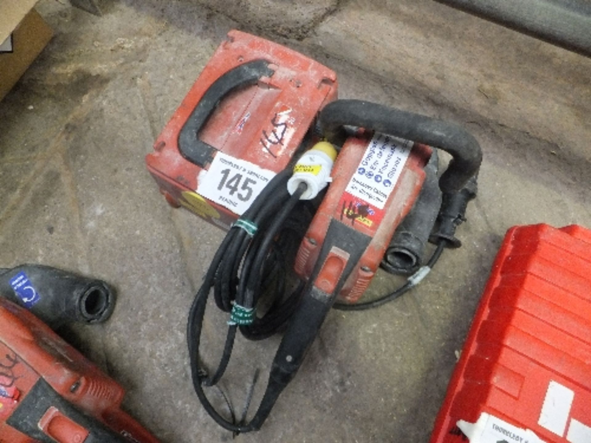 Hilti DG150 concrete planer