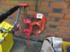 2 pipe cutters, Ridgid & Record