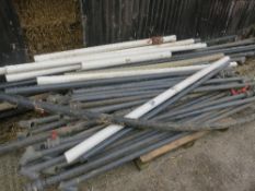 Quantity of liquid feed pipes