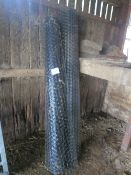 2 rolls of plastic netting