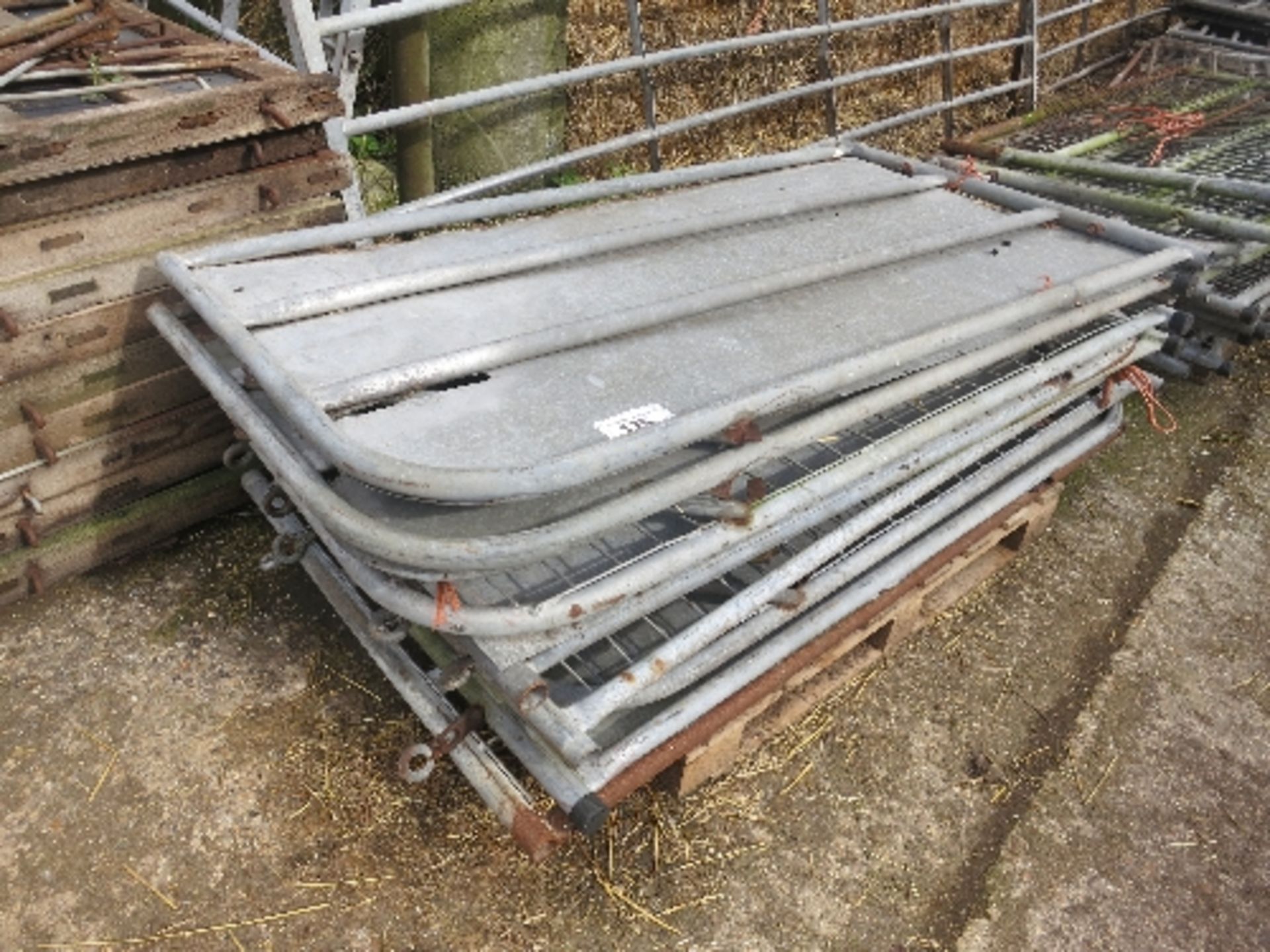 10 galvanised sheeted gates 1800 x 1000 approx