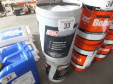 2x 20 litres of 2 stroke oil mix