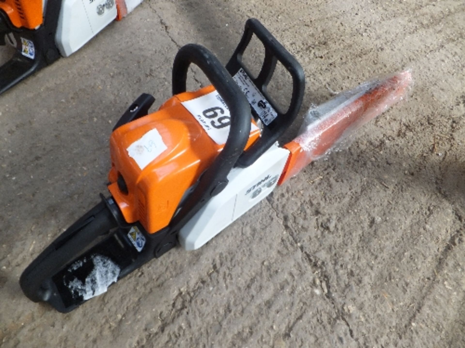 Petrol chain saw new or ex demo