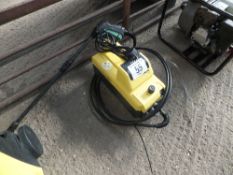 Karcher 580 pressure washer