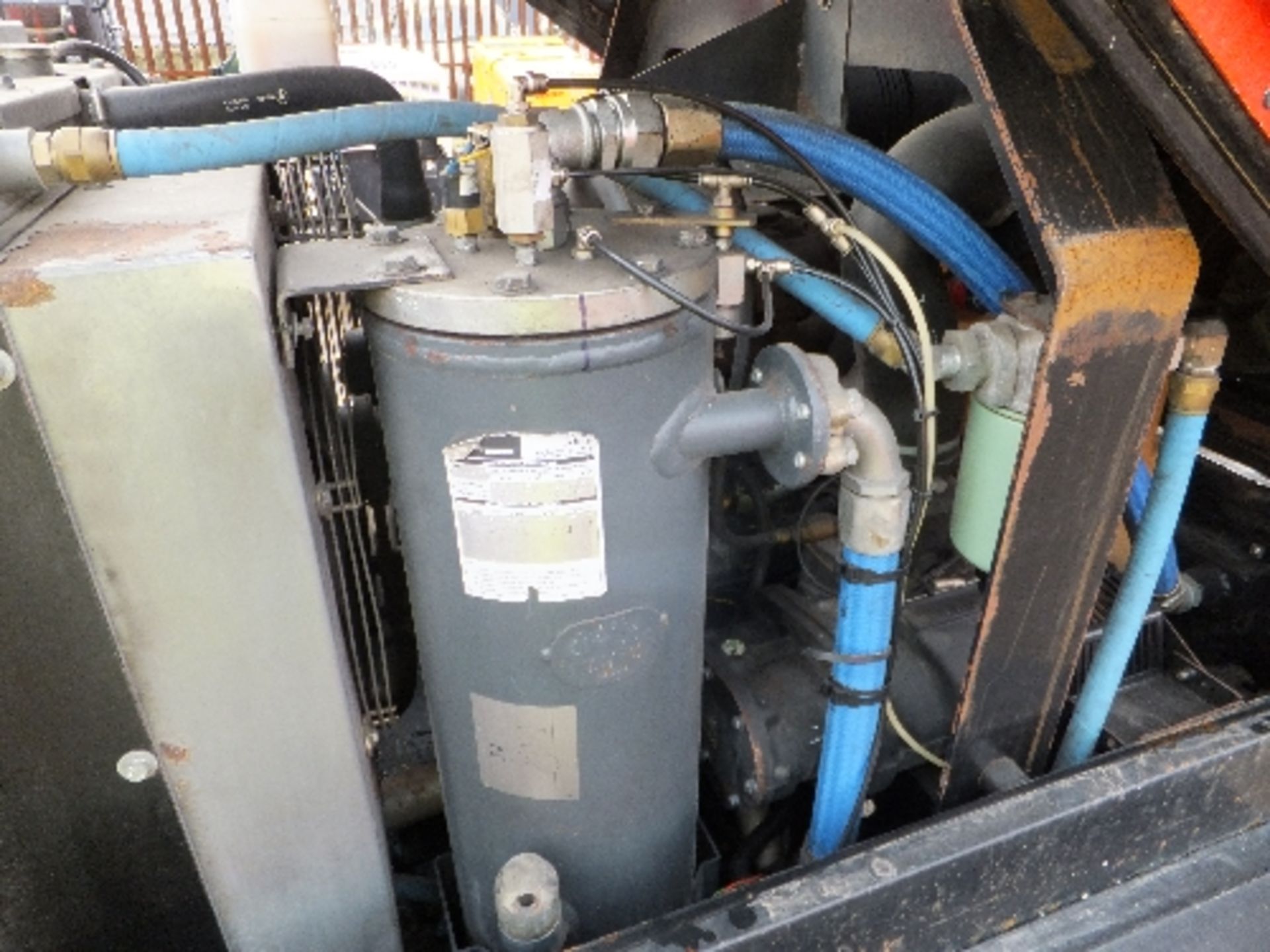 Sullair 115 compressor (2008) 2421 hrs RMA - Image 4 of 5