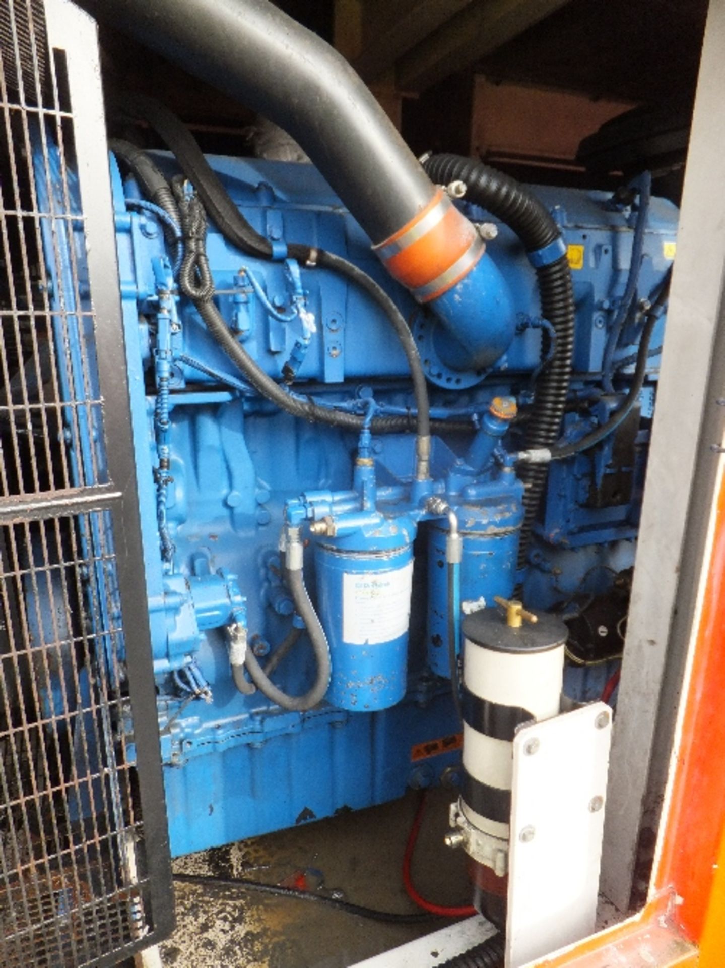 FG Wilson 500kva generator (2007) Fuel line removed, no cover on alternator - Image 2 of 8