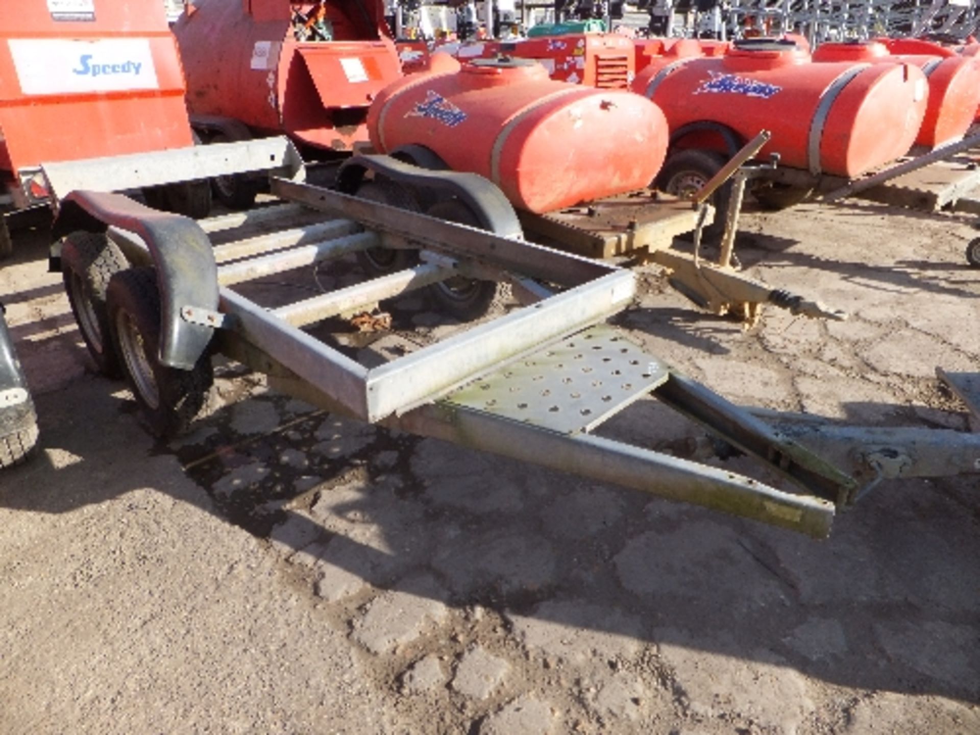 Western chassis trailer - no tow hitch