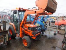 Kubota ST30 compact tractor c/w foreloader RDL