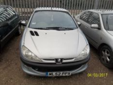 Peugeot 206 CC Coupe - ML52 PPX Date of registration: 10.10.2002 1587cc, petrol, manual, silver