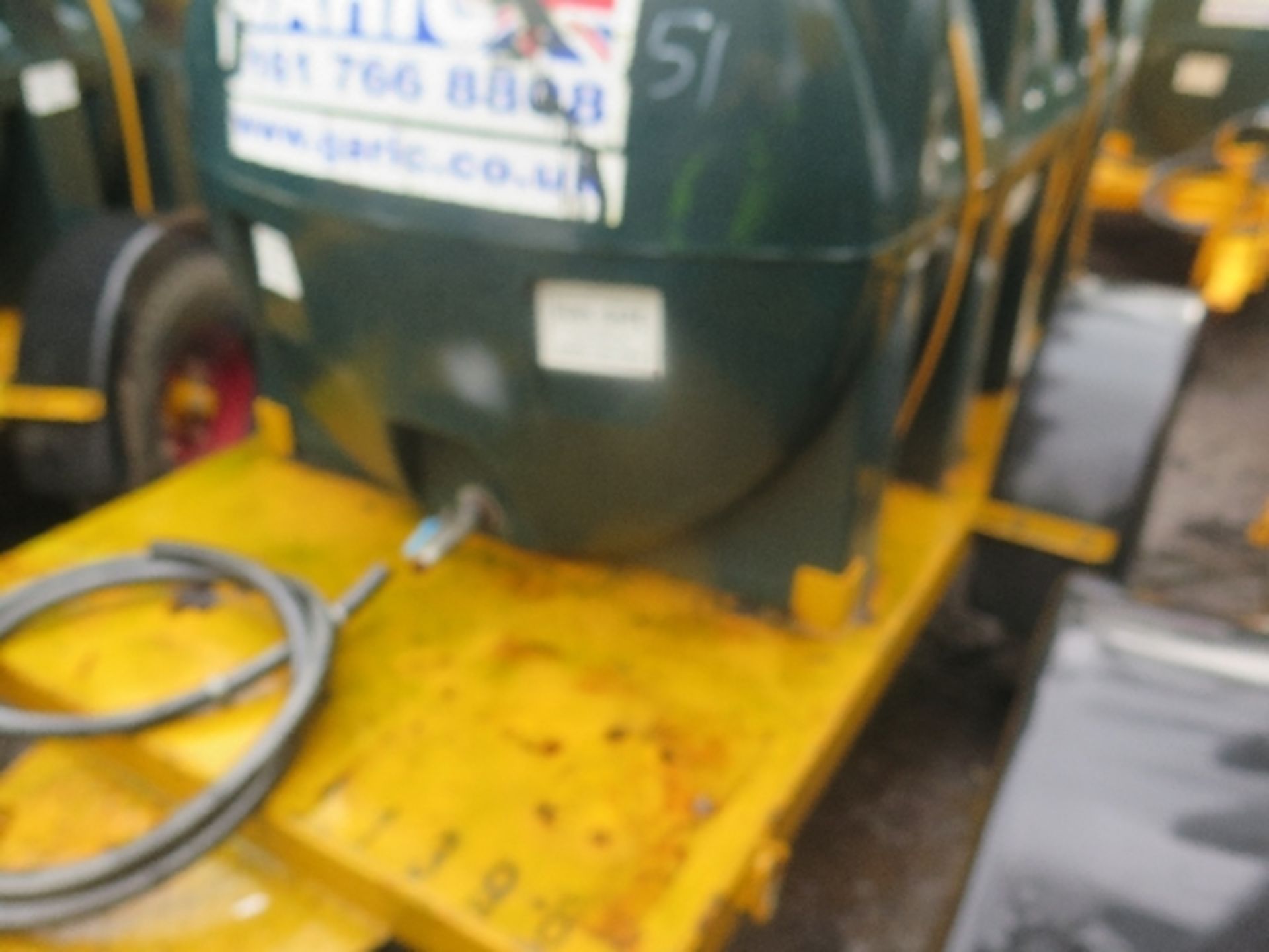 500 gallon site water bowser (11398) - Image 2 of 2