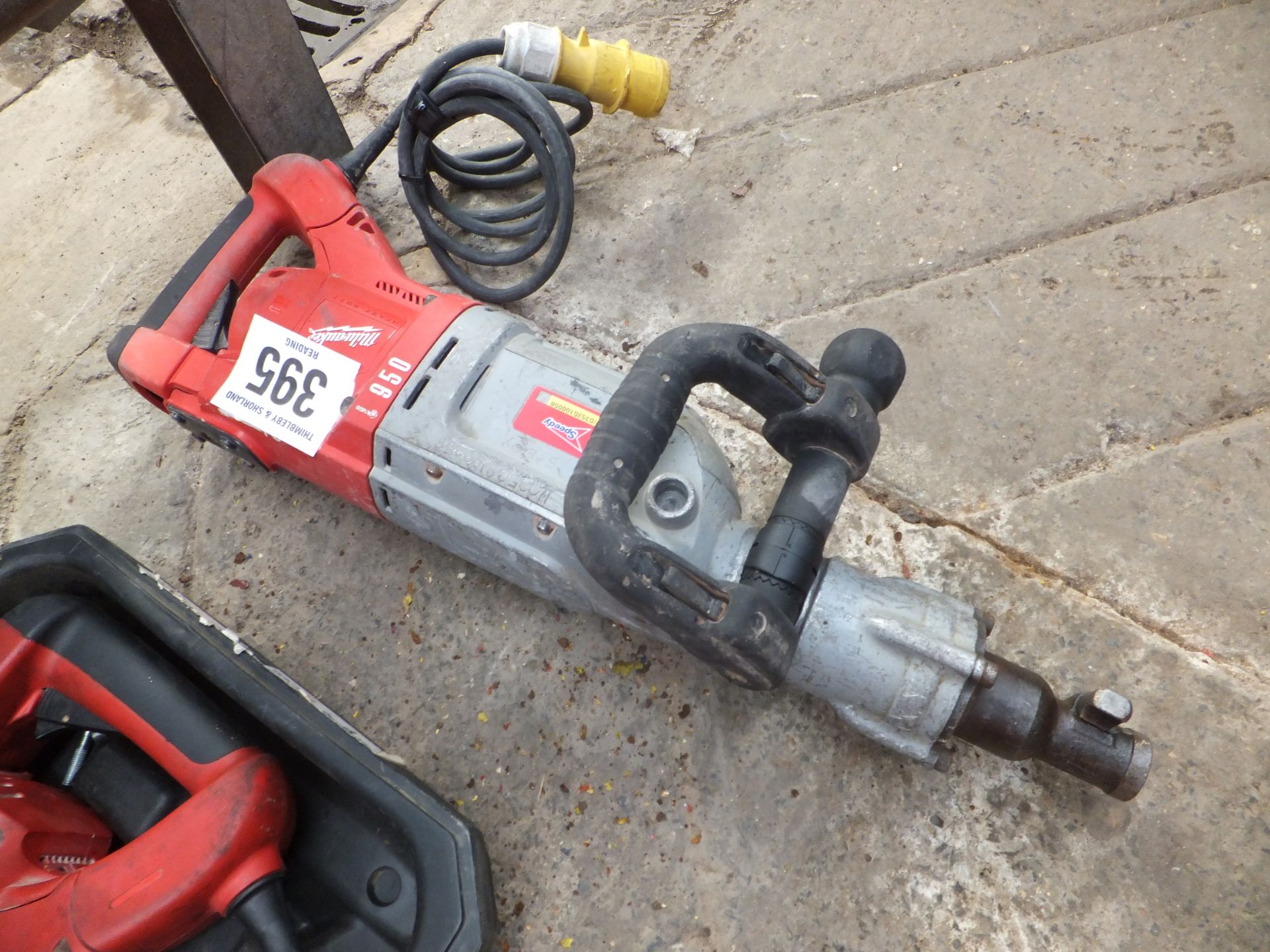 Milwaukee 950 breaker 110v