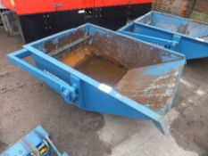 500 litre boat skip