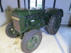 Fordson Standard N 4 cylinder Petrol/TVO Tractor (1941)   Serial Number:  887614 No V5