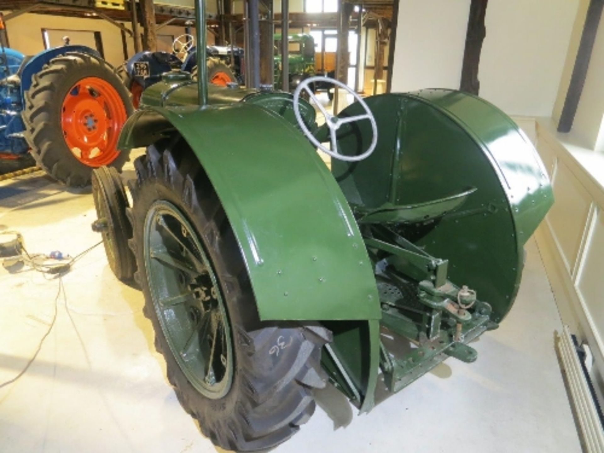 Fordson Standard N 4 cylinder Petrol/TVO Tractor (1941)   Serial Number:  887614 No V5 - Image 3 of 3