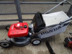 Honda HR1950 self propelled mower