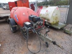Western pressure washer bowser This lot sold on instruction of Speedy