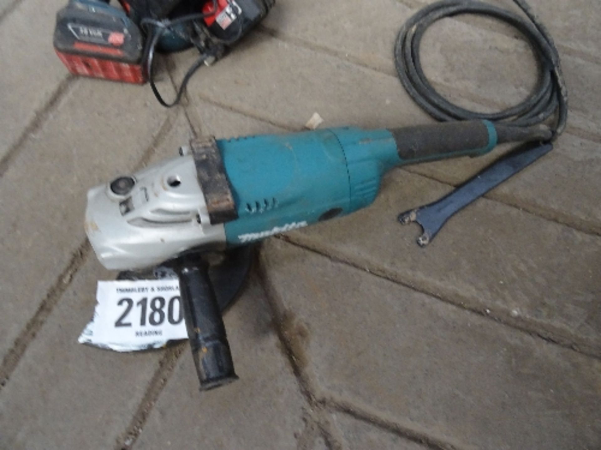 Makita 110v angle grinder