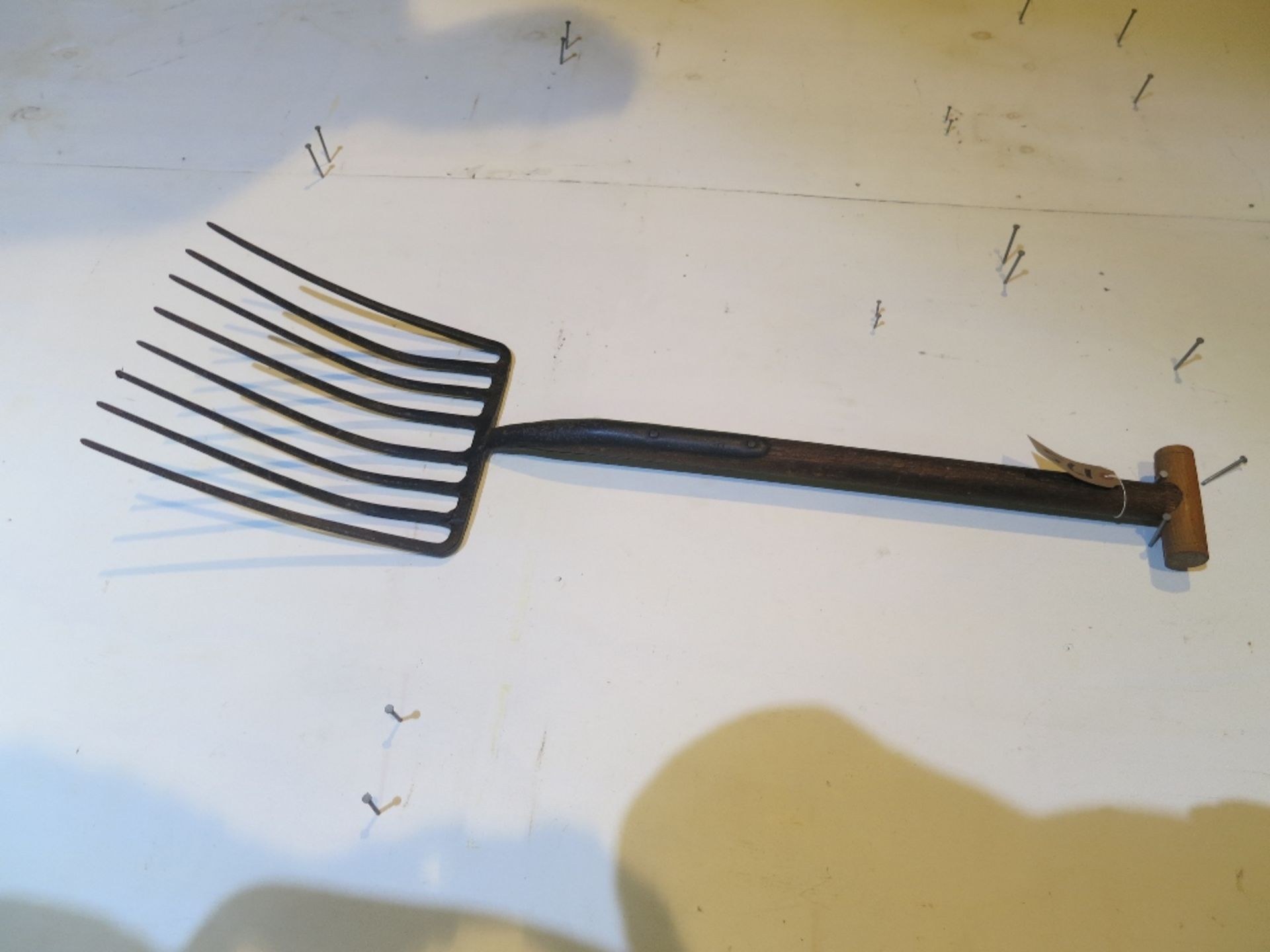 Dung fork