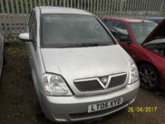 Vauxhall Meriva Breeze MPV - LT05 XYD Date of registration: 30.03.2005 1364cc, petrol, manual,