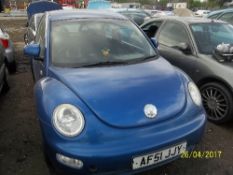 Volkswagen Beetle - AF51 JJY Date of registration: 30.01.2002 1984cc, petrol, manual, blue