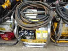 Petrol hydraulic power pack with hoses