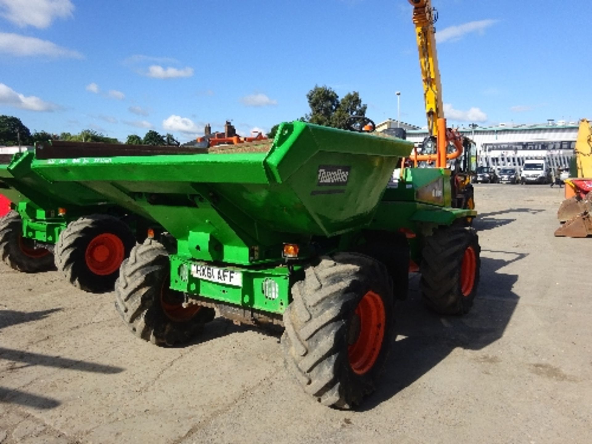 Thwaites 6 tonne swivel dumper (2011) 2300 hrs  RDTS