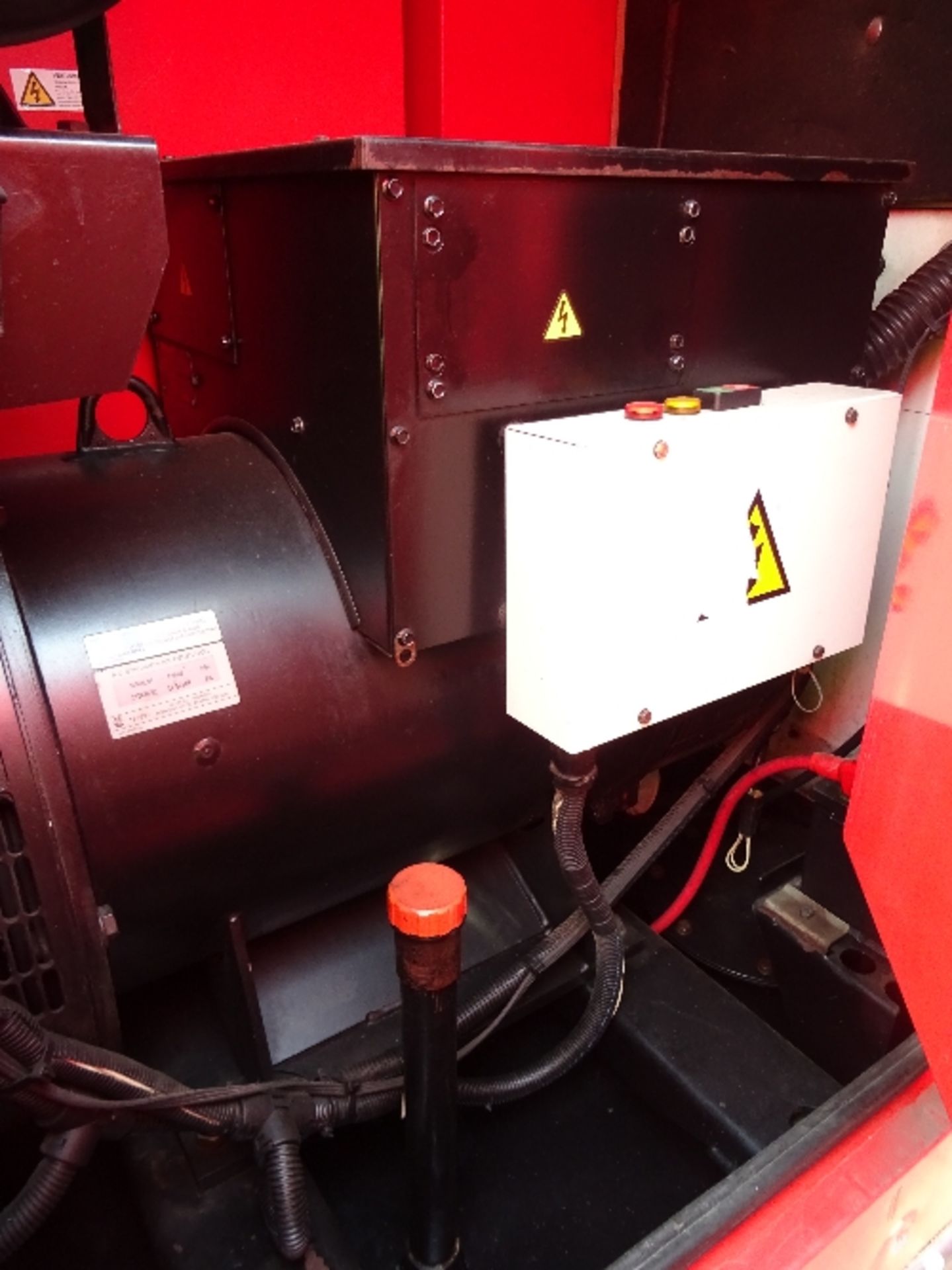 FG Wilson 200kva generator 32,192 hrs - RMP This lot is sold on instruction of Speedy - Image 5 of 6