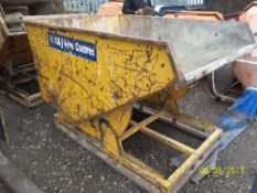 Tipping skip (S40831)