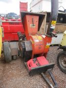 Bearcat trailer mounted chipper shredder with 24hp Honda engine Runs but drive belt requires