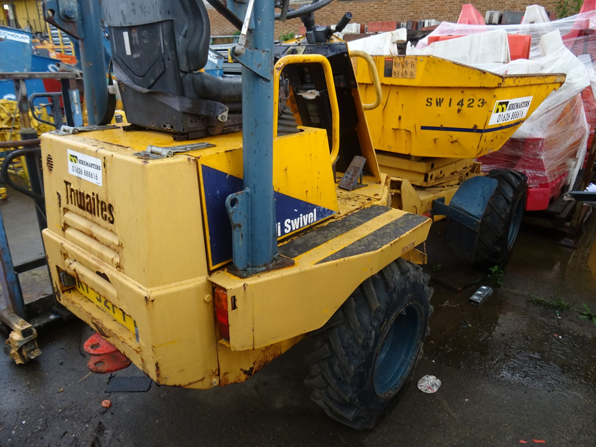 Thwaites 1.5 tonne hi tip swivel skip dumper - Image 2 of 3