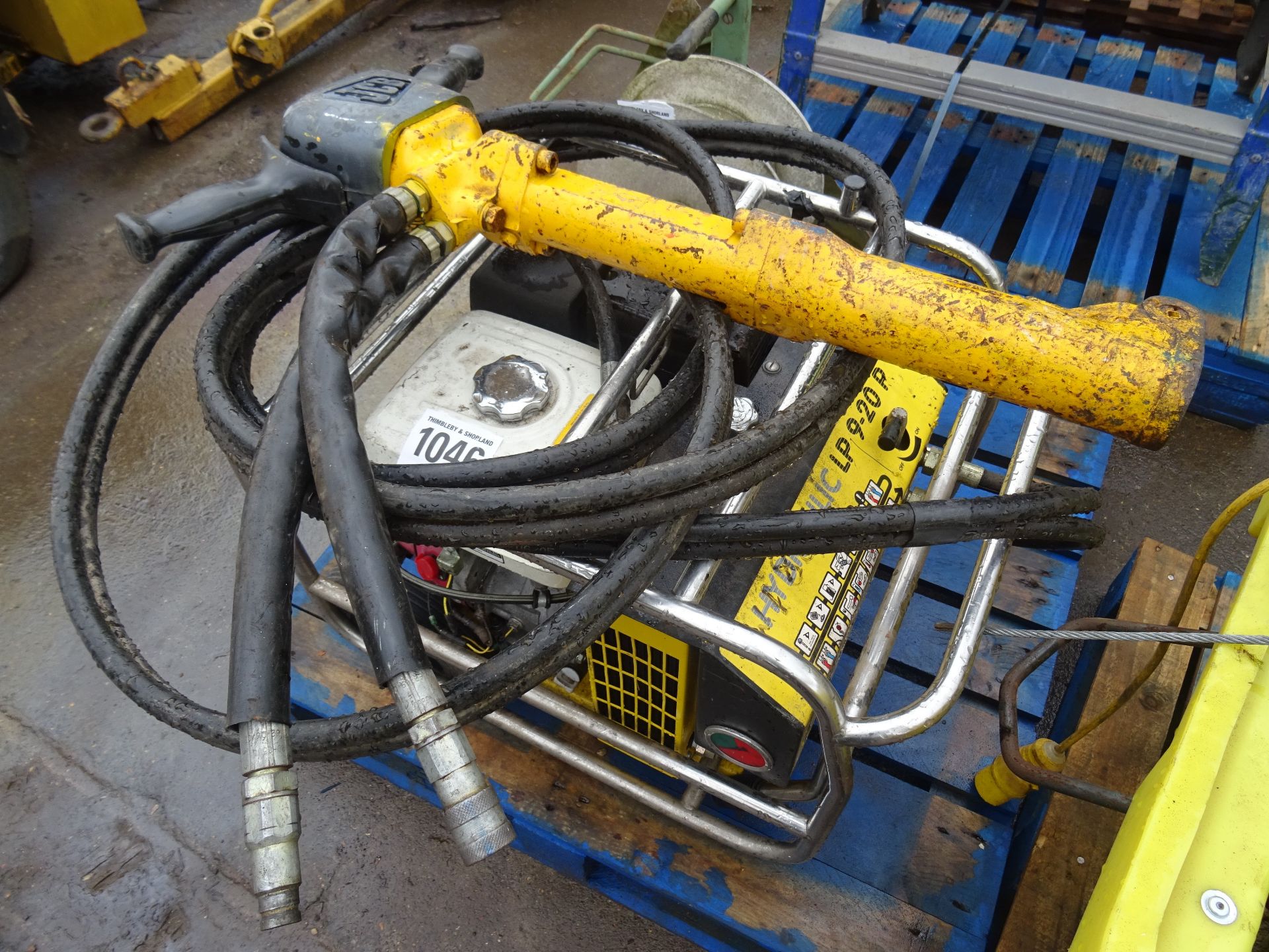 Atlas Copco LP-920 hydraulic power hose and gun