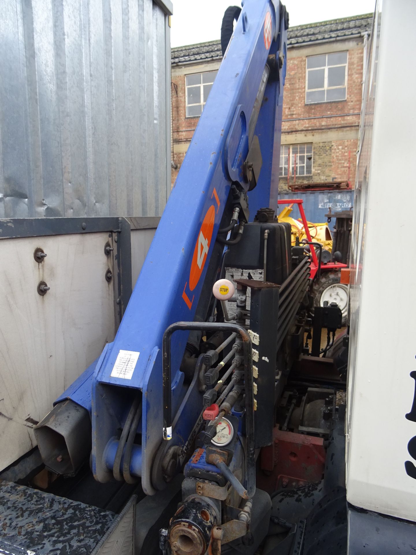 DAF LF45.150 7.5 tonne beavertail plant lorry (2004) Registration No: HY53 AJU Fitted with PM4 - Image 6 of 6