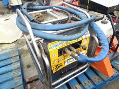 JCB Trojan hydraulic power pack & hose