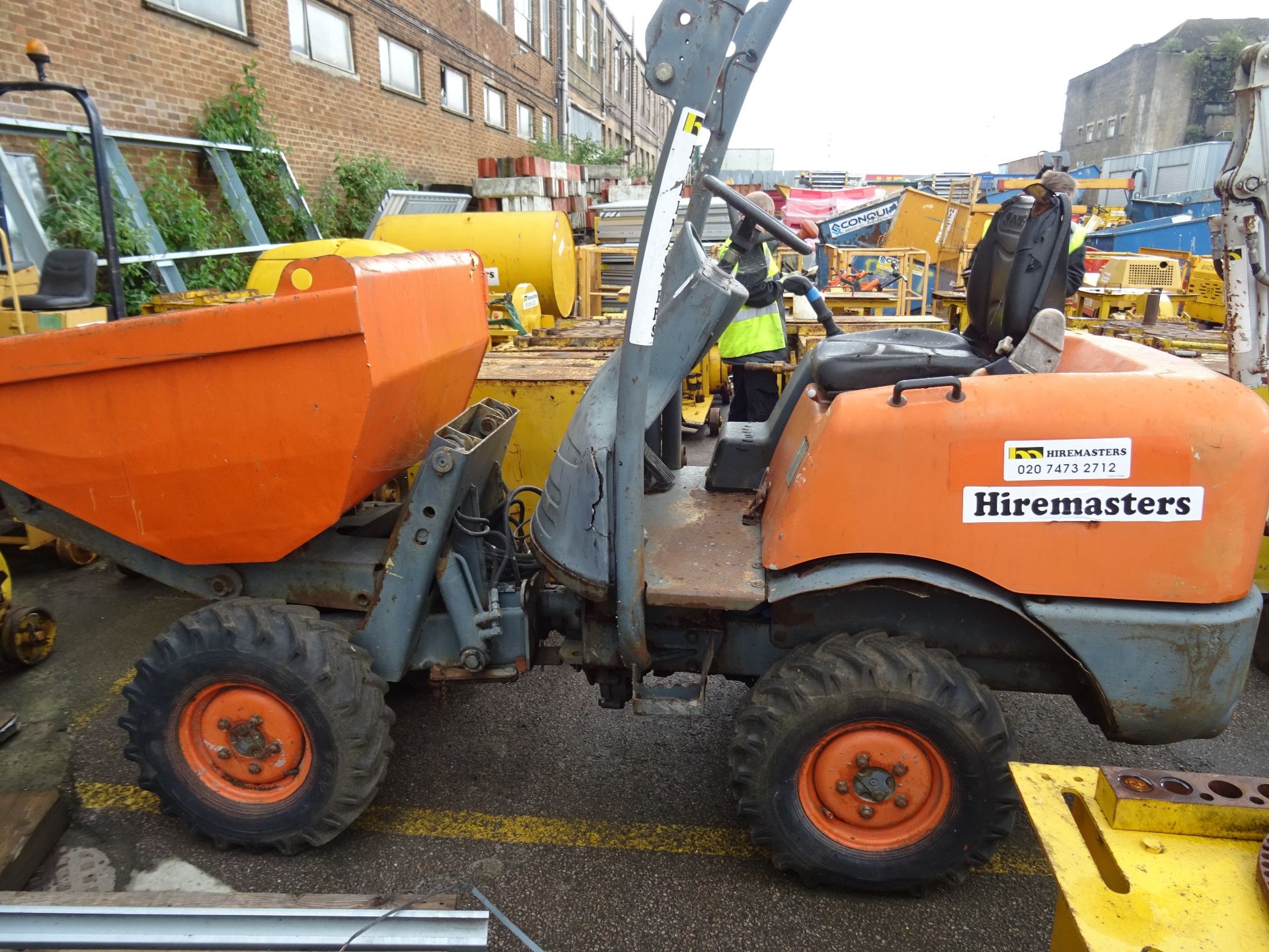 Ausa 85AHA hi swivel dumper (2003) - Image 2 of 2