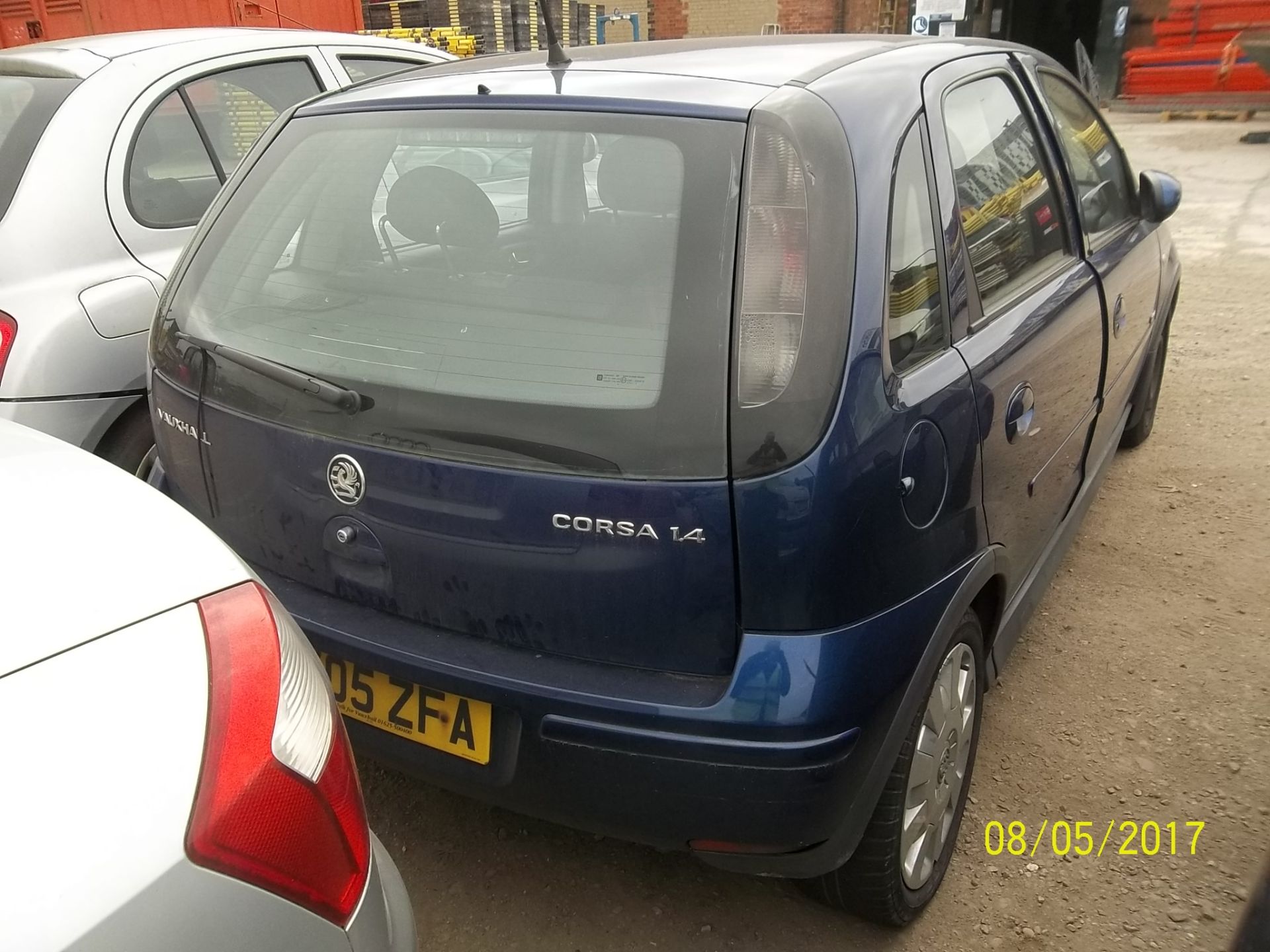 Vauxhall Corsa Design 16V - DK05 ZFA Date of registration: 08.03.2005 1389cc, petrol, automatic, - Image 4 of 5