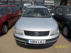 VW Passat SE TDI Estate - V814 LKJ Date of registration: 14.09.1999 1806cc, diesel, manual, silver