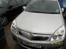 Vauxhall Vectra Design - DN07 LHY Date of registration: 29.06.2007 1796cc, petrol, manual, silver