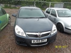 Vauxhall Signum Elite CDTI 150 - BJ55 BKY Date of registration: 23.09.2005 1910cc, diesel, manual,