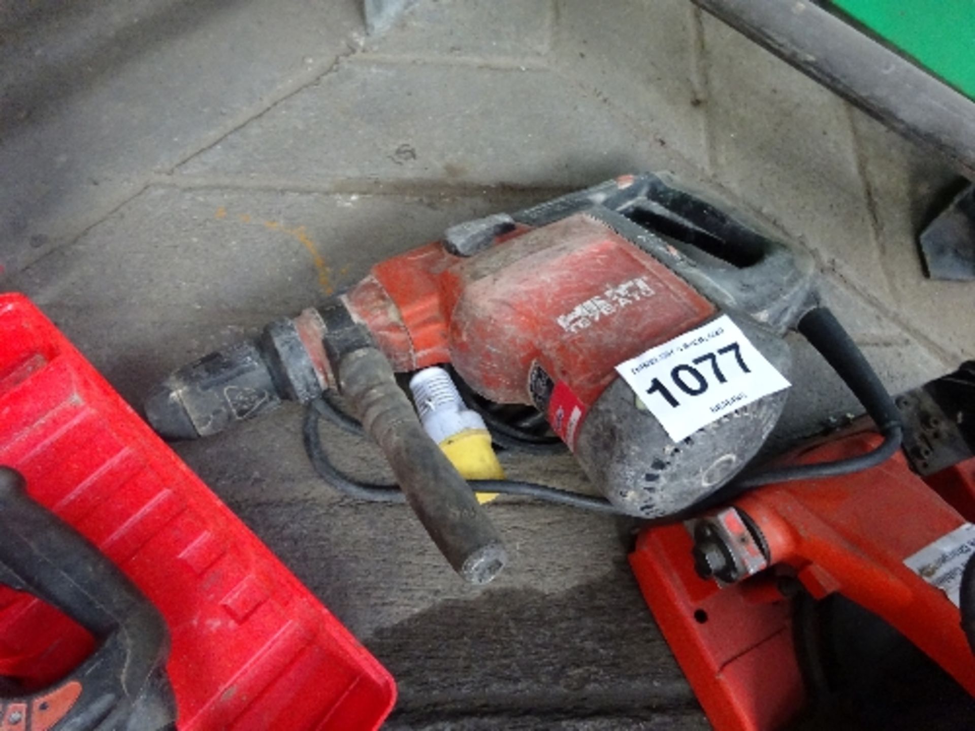 Hilti TE76ATC breaker 110v