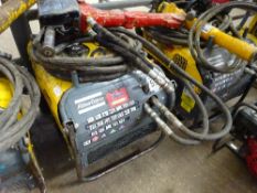 Atlas Copco hydraulic breaker hose & gun