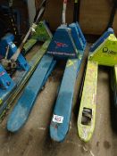 3 pallet trucks